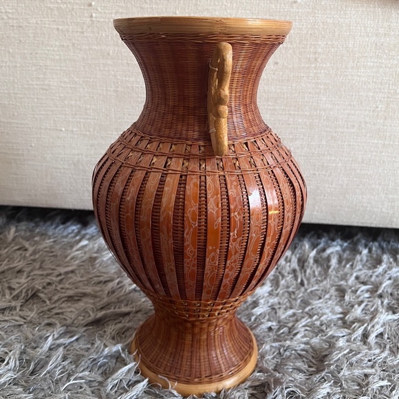 🤍Wicker Rattan Vase Zhejiang Handicrafts Made in Peoples Republic of China - Picture 3 of 5